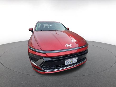 Used 2025 Hyundai Sonata SEL image 4