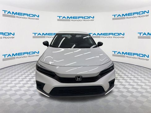 Used 2023 Honda Civic Sport image 8