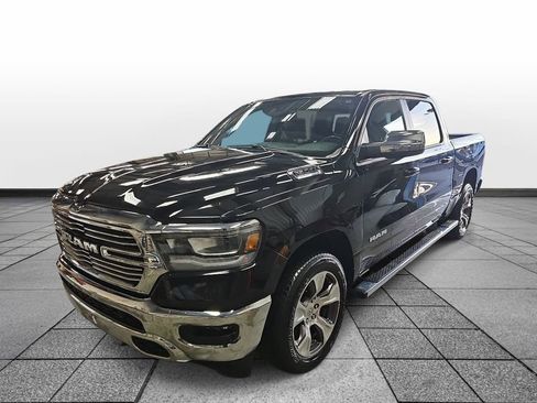 Used 2023 RAM 1500 Laramie AWD/4WD image 1