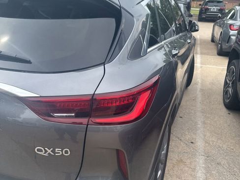 Used 2022 INFINITI QX50 Luxe FWD image 10