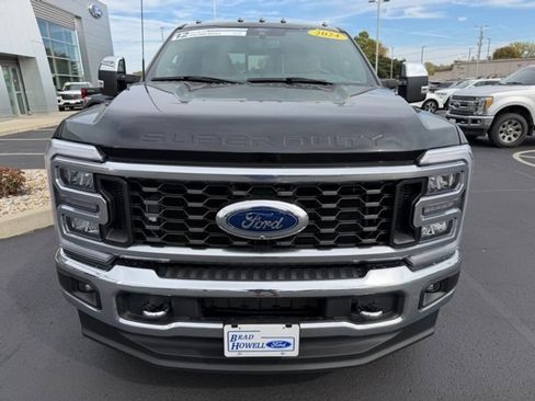 Used 2024 Ford F350 Lariat w/ Chrome Package image 3