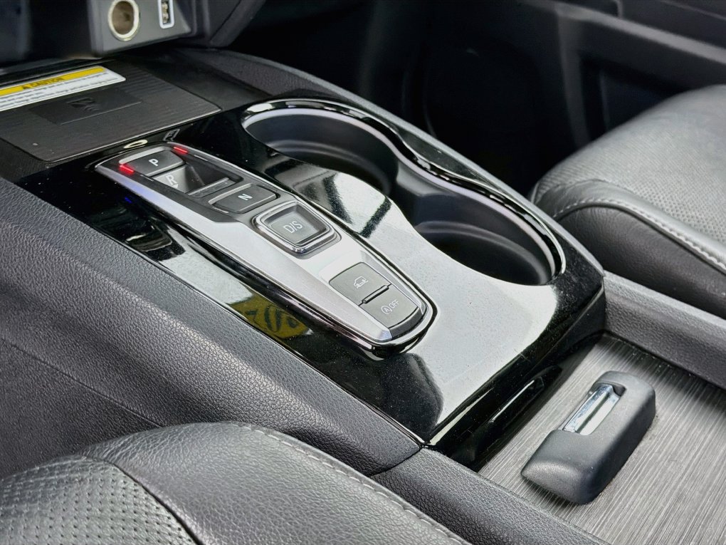 Used 2022 Honda Pilot Elite image 37