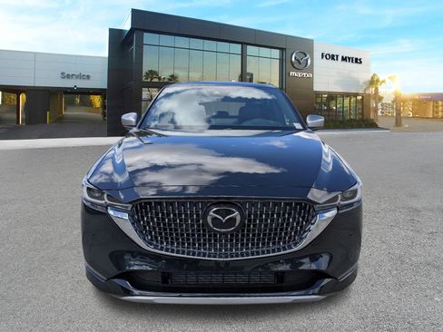 New 2025 MAZDA CX-5 Signature image 2