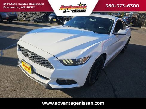 Used 2017 Ford Mustang Coupe image 1