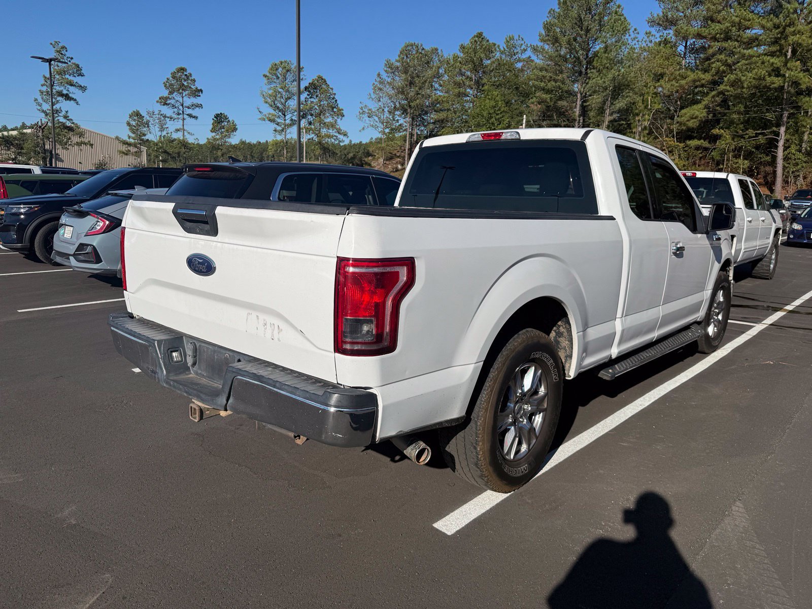 Used 2017 Ford F150 XLT w/ Equipment Group 301A Mid RWD image 5