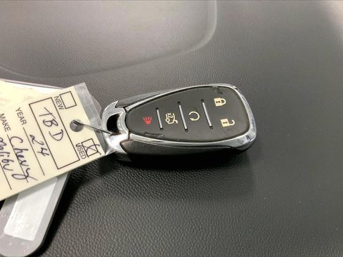 Used 2024 Chevrolet Malibu LT image 11