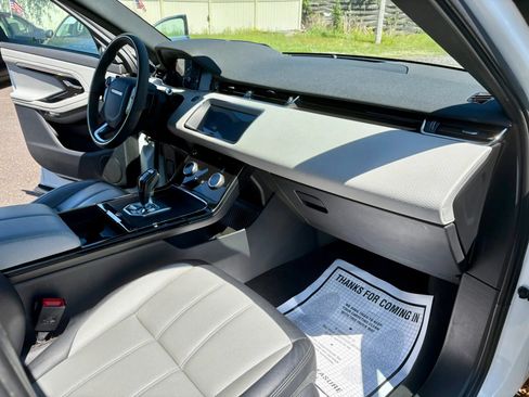 Used 2020 Land Rover Range Rover Evoque R-Dynamic S AWD/4WD image 25