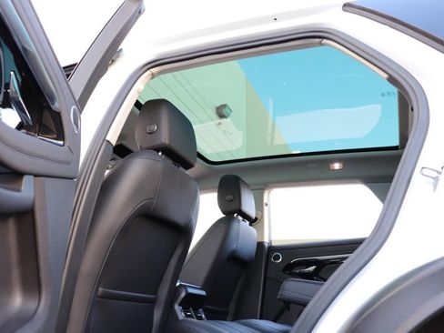 Used 2023 Land Rover Range Rover Evoque SE image 36