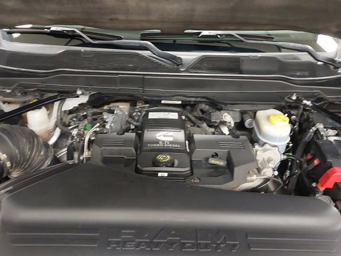 Used 2021 RAM 2500 Laramie AWD/4WD image 30