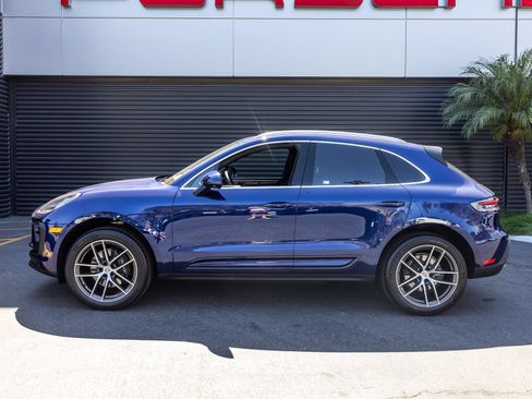 Certified 2026 Porsche Macan AWD/4WD image 2