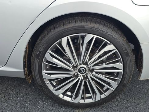 Used 2023 Nissan Altima 2.5 SL image 11