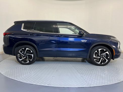 Used 2023 Mitsubishi Outlander SEL 40th Anniversary image 8