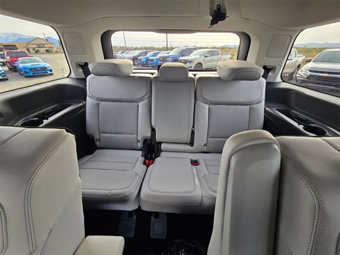 New 2025 Ford Expedition Platinum w/ Driver's Package image 21