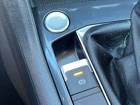 Used 2023 Volkswagen Tiguan S image 12