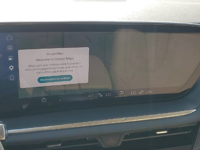 Certified 2025 Buick Envision Preferred AWD/4WD image 28