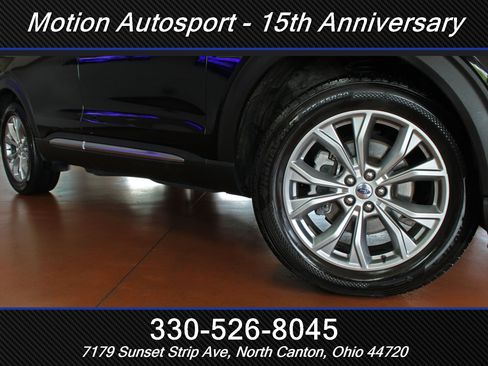 Used 2020 Ford Explorer XLT w/ Equipment Group 202A AWD/4WD image 51