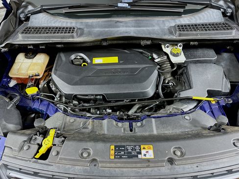 Used 2015 Ford Escape SE w/ Equipment Group 201A image 32