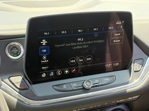 Used 2025 Chevrolet Blazer LT FWD image 10