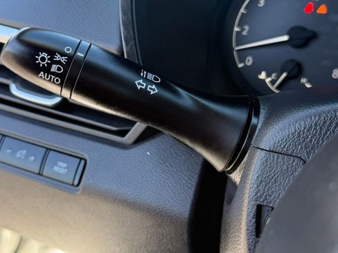 Used 2022 Nissan Altima 2.5 S FWD image 28