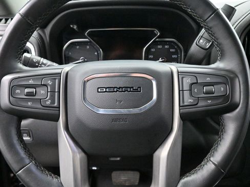 Used 2023 GMC Sierra 3500 Denali w/ Denali Ultimate Package image 17