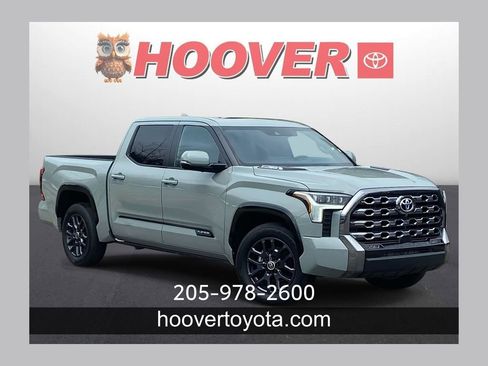 Used 2024 Toyota Tundra Platinum image 1