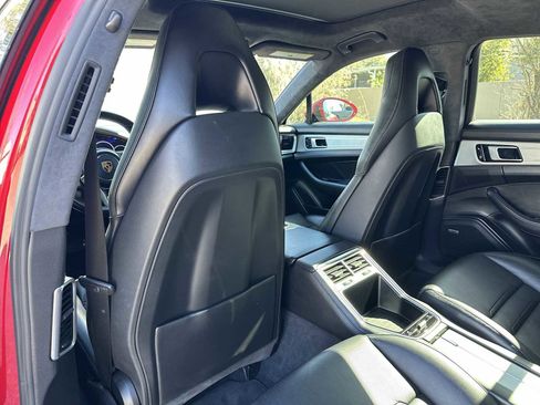 Used 2018 Porsche Panamera Turbo image 16