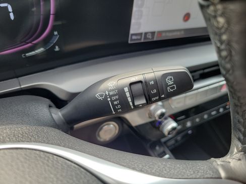 Certified 2024 Kia Telluride S AWD/4WD image 30