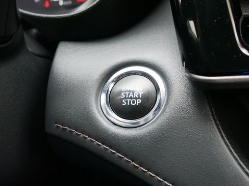 Used 2023 Toyota Highlander Limited image 27