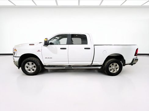 Used 2025 RAM 2500 Big Horn AWD/4WD image 22