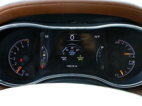 Used 2018 Jeep Grand Cherokee Summit AWD/4WD image 15