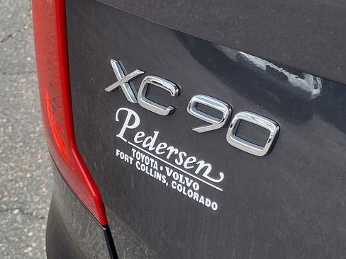 Certified 2023 Volvo XC90 B6 Plus w/ Protection Package Premier AWD/4WD image 9