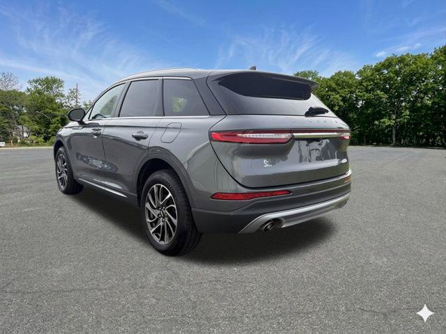Used 2021 Lincoln Corsair AWD w/ Equipment Group 101A image 6