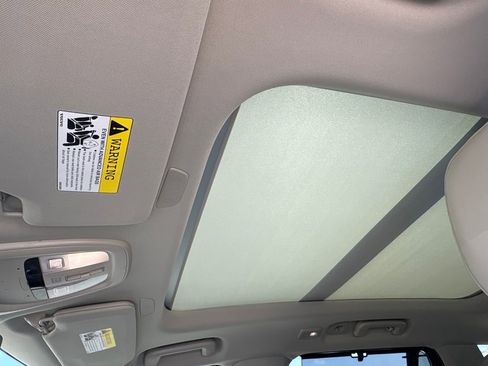 New 2026 Volvo XC90 B6 Ultra w/ Protection Package Premier AWD/4WD image 17