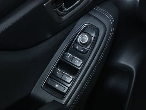 Used 2019 Subaru Forester Premium image 17
