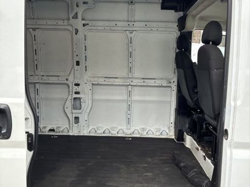 Used 2023 RAM ProMaster 2500 FWD image 19