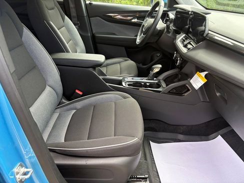 New 2026 Chevrolet TrailBlazer LT w/ Convenience Package FWD image 28
