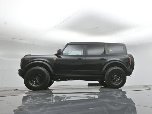New 2026 Ford Bronco Badlands AWD/4WD image 7