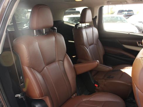 Used 2019 Subaru Ascent Touring AWD/4WD image 19