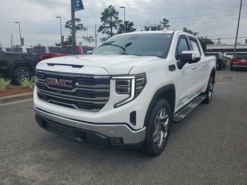 Used 2024 GMC Sierra 1500 SLT w/ SLT Premium Plus Package AWD/4WD image 1