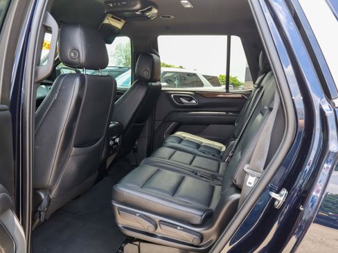Used 2022 GMC Yukon SLE RWD image 14