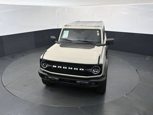 Used 2025 Ford Bronco Big Bend w/ Black Diamond Package AWD/4WD image 28