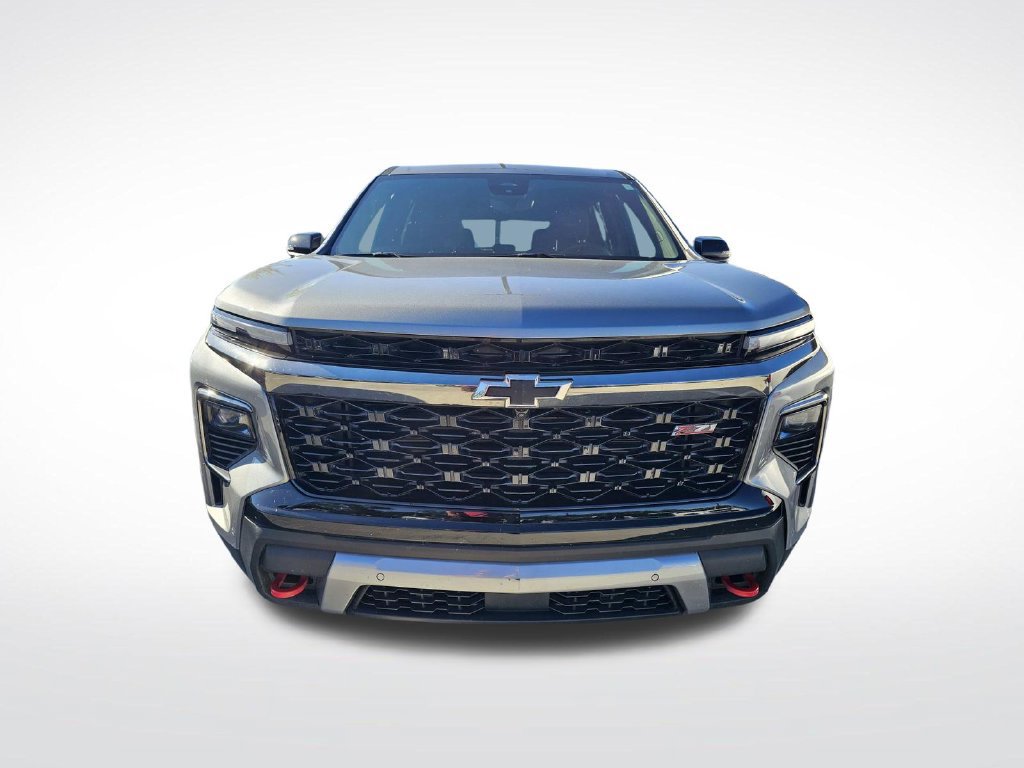 Used 2025 Chevrolet Traverse Z71 w/ Enhanced Driving Package AWD/4WD image 3