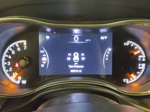 Used 2019 Jeep Grand Cherokee Limited w/ Luxury Group II image 23