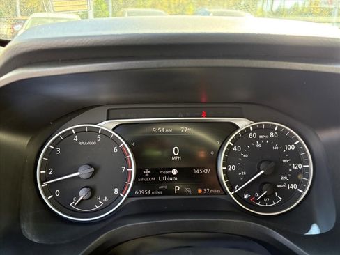 Used 2024 Nissan Rogue SV image 7