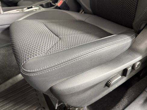 Used 2024 Subaru Forester Premium image 18