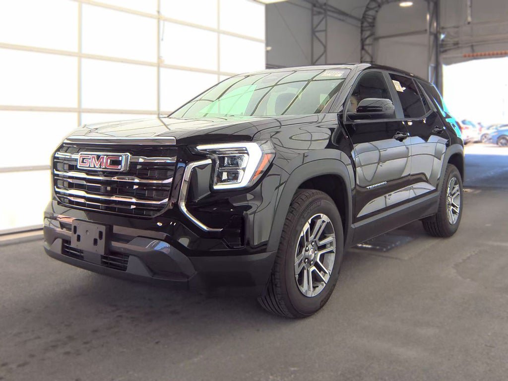 Used 2026 GMC Terrain Elevation AWD/4WD image 1