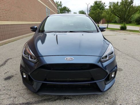 Used 2018 Ford Focus ST w/ Equipment Group 402A FWD image 14