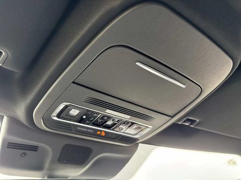 New 2026 Lincoln Navigator Reserve w/ Jet Appearance Package AWD/4WD image 31