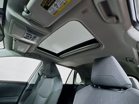 Certified 2025 Toyota RAV4 XLE w/ Convenience Package image 15