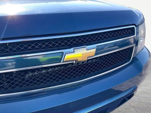 Used 2007 Chevrolet Suburban LT AWD/4WD image 31